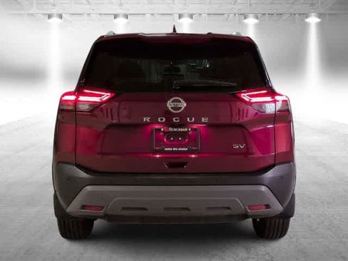 Used 2021 Nissan Rogue SV FWD image 7