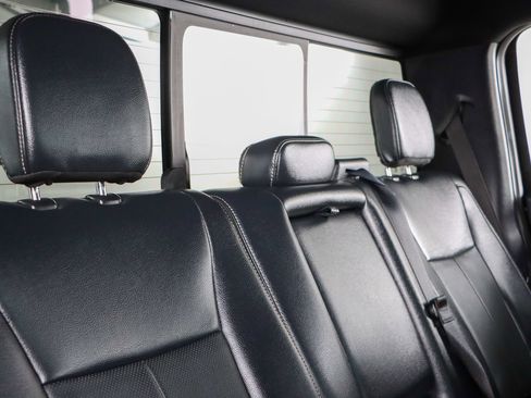 Used 2022 Ford F250 Lariat w/ Lariat Value Package image 29