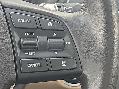 Used 2015 Hyundai Genesis 5.0 RWD image 28