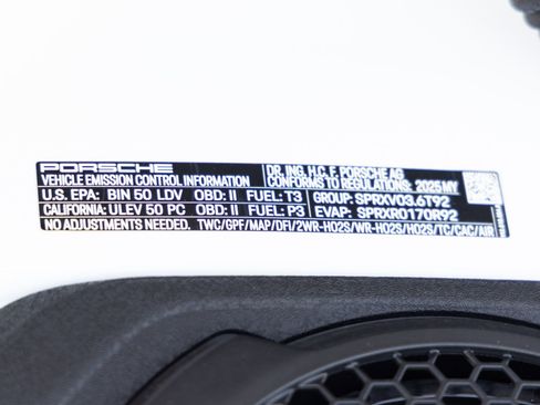 Certified 2025 Porsche 911 Carrera GTS RWD image 36