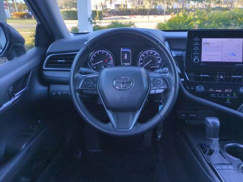 Certified 2023 Toyota Camry SE image 14