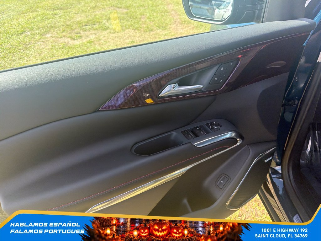 New 2027 Chevrolet Traverse RS FWD image 13