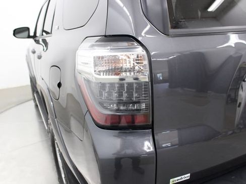 Used 2019 Toyota 4Runner SR5 Premium AWD/4WD image 54
