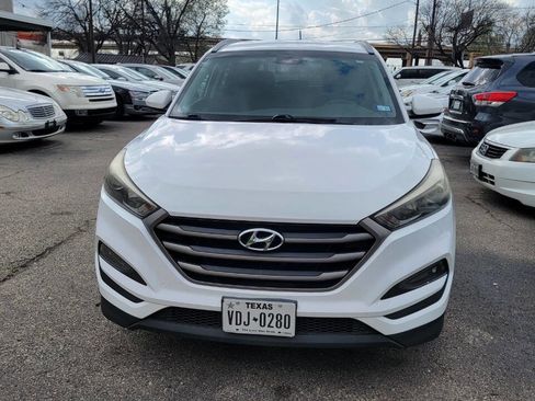 Used 2016 Hyundai Tucson SE w/ Option Group 02 image 3