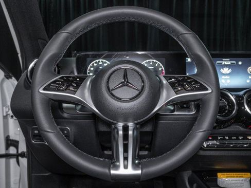 Certified 2026 Mercedes-Benz GLB 250 image 20