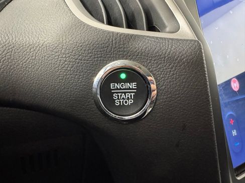 Used 2023 Ford Edge SEL w/ Convenience Package AWD/4WD image 21