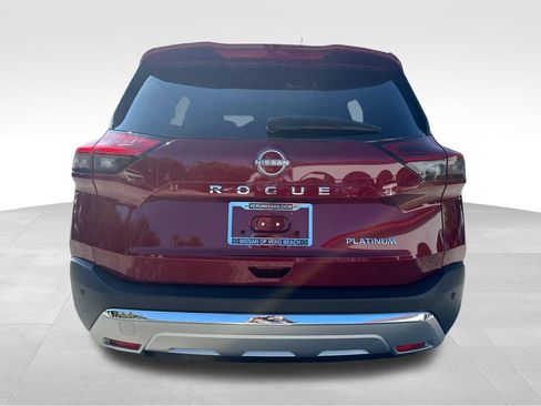 Certified 2023 Nissan Rogue Platinum FWD image 6