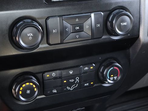 Used 2020 Ford F550 4x4 Regular Cab Super Duty image 36