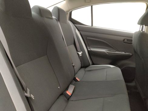 Used 2025 Nissan Versa S w/ Trunk Package image 19