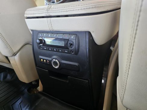 Used 2008 Cadillac Escalade ESV AWD image 19