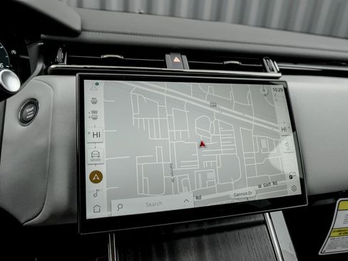 Used 2026 Land Rover Range Rover Velar Dynamic SE image 13