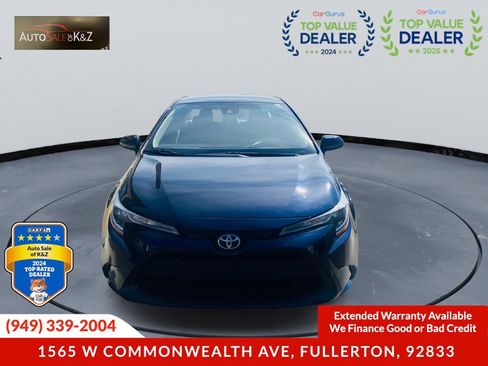 Used 2020 Toyota Corolla LE FWD image 2