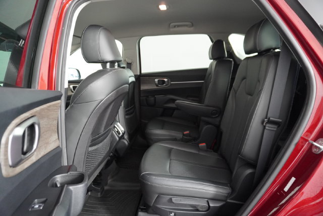 Used 2021 Kia Sorento EX FWD image 32