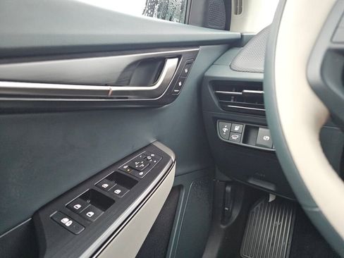 New 2025 Kia EV6 Wind AWD/4WD image 18