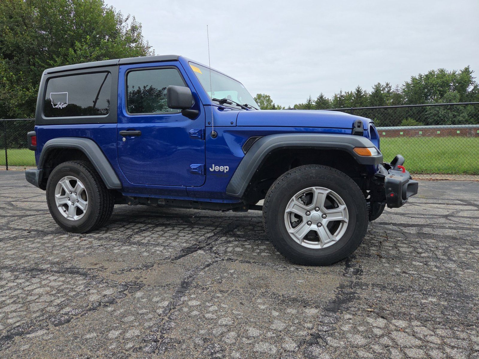 Used 2019 Jeep Wrangler Sport AWD/4WD image 3