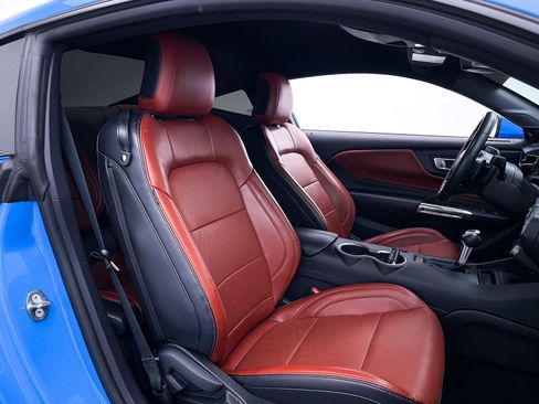 Used 2024 Ford Mustang GT Premium RWD image 37