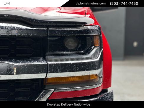 Used 2017 Chevrolet Silverado 1500 LT w/ All Star Edition image 13