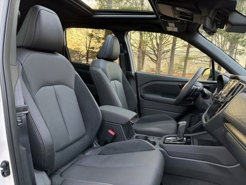 Used 2025 Subaru Forester Touring image 24