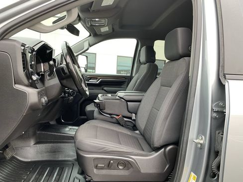 Used 2024 Chevrolet Silverado 2500 LT w/ Convenience Package AWD/4WD image 28