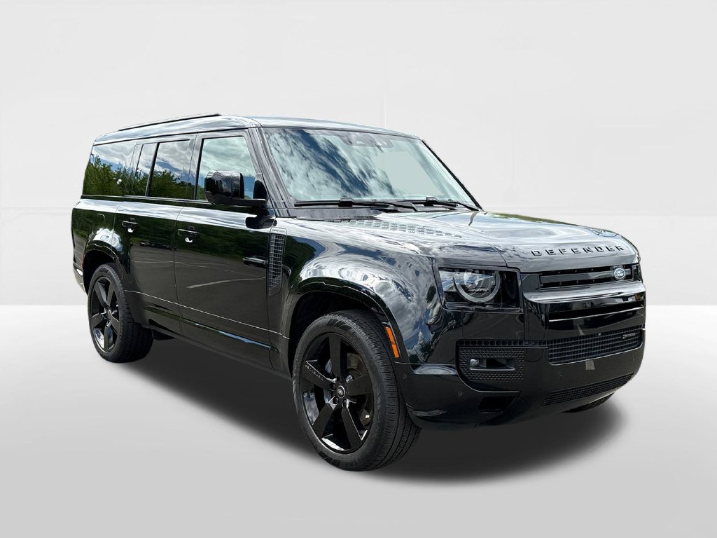 Used 2023 Land Rover Defender 130 X-Dynamic SE AWD/4WD image 5