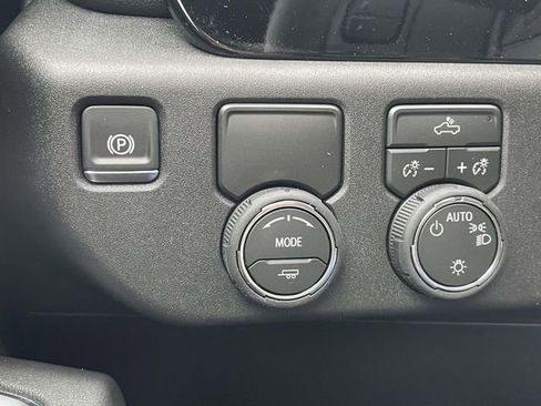 New 2026 Chevrolet Silverado 1500 LT w/ All Star Edition Plus image 19