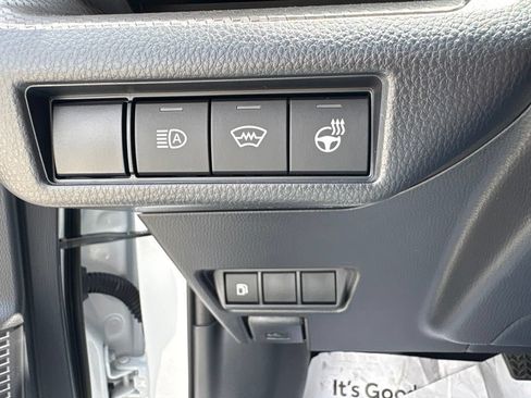 Used 2026 Toyota Prius XLE FWD image 11