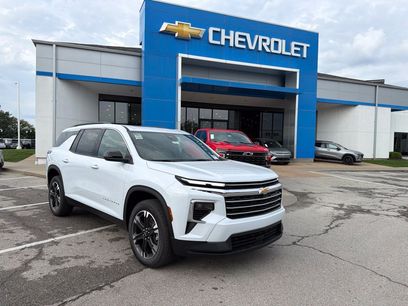 New 2027 Chevrolet Traverse LT w/ Sun and Wheel Package