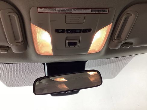 Used 2021 Toyota Corolla LE FWD image 16