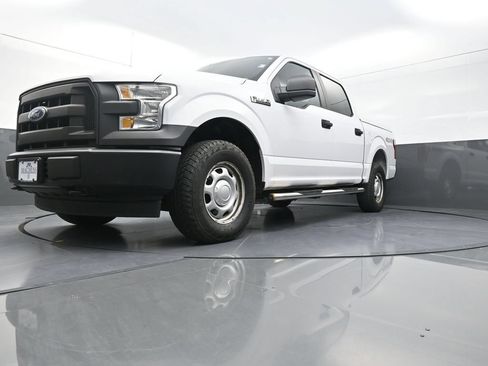 Used 2017 Ford F150 XL w/ XL Power Equipment Group AWD/4WD image 23