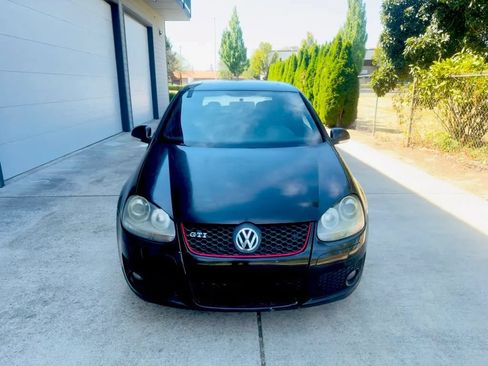 Used 2006 Volkswagen GTI 2.0T 2-Door FWD image 8