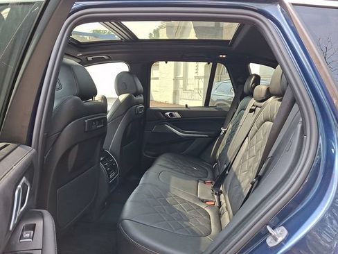 Used 2023 BMW X5 xDrive40i w/ Executive Package AWD/4WD image 11