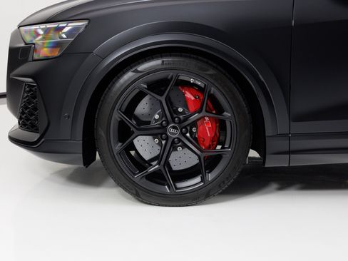 Used 2025 Audi RS Q8 performance AWD/4WD image 9