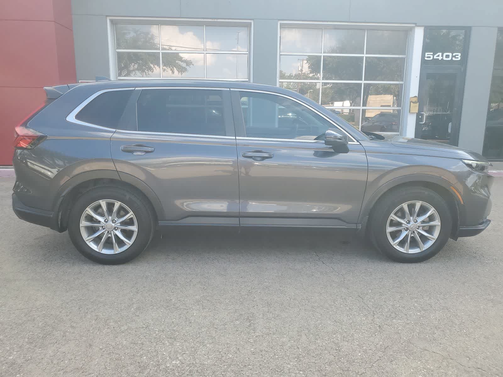 Used 2024 Honda CR-V EX-L image 7