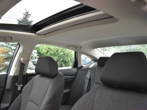 Used 2025 Honda Accord SE image 14