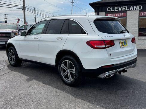 Used 2017 Mercedes-Benz GLC 300 4MATIC w/ Premium 1 Package image 7