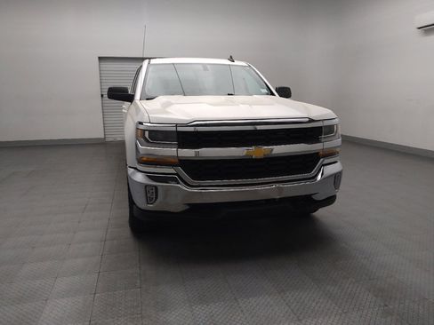 Used 2018 Chevrolet Silverado 1500 LT w/ Texas Edition image 14