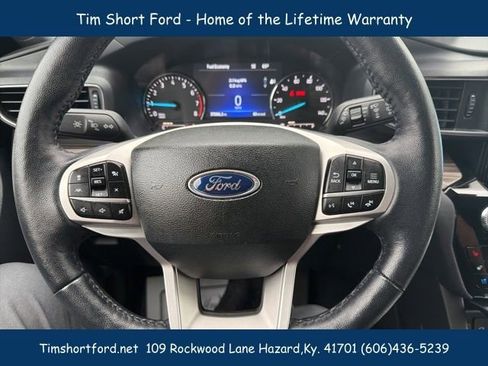 Used 2022 Ford Explorer Limited w/ Limited Technology Package AWD/4WD image 20