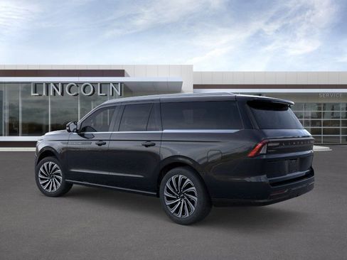 New 2026 Lincoln Navigator L Black Label AWD/4WD image 4