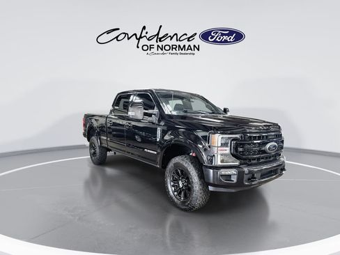 Used 2022 Ford F350 Lariat w/ Tremor Off-Road Package AWD/4WD image 11