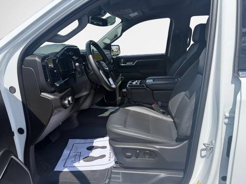 Certified 2025 GMC Sierra 1500 SLT AWD/4WD image 12