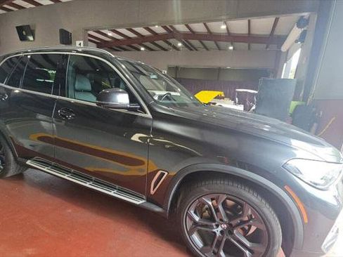 Used 2019 BMW X5 xDrive40i w/ Luxury Seating Package AWD/4WD image 4