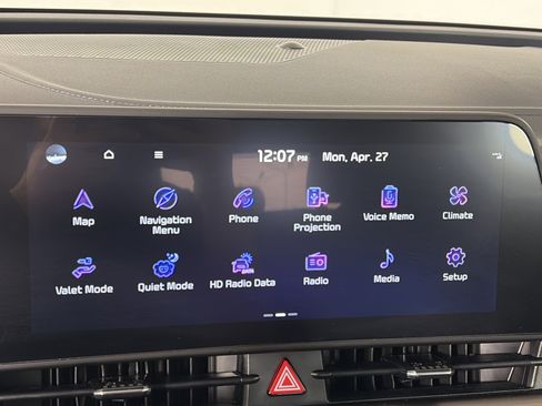 Certified 2025 Kia Sportage EX w/ Premium Package AWD/4WD image 19