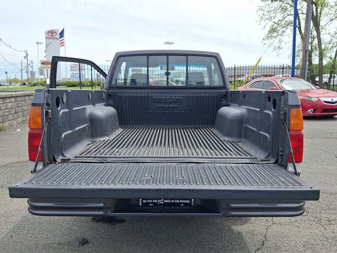Used 1991 Nissan Pickup 2WD King Cab image 34