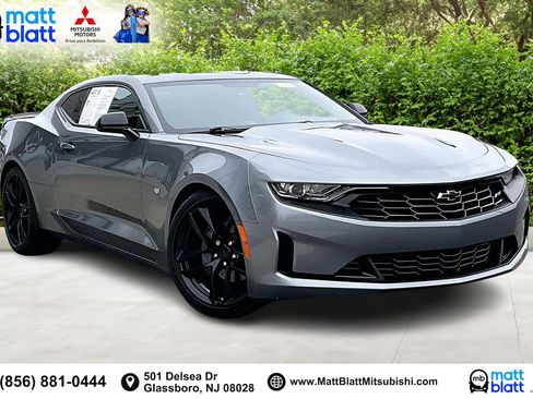 Used 2019 Chevrolet Camaro LT w/ 1LE Track Performance Package image 2