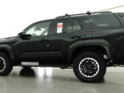 New 2026 Toyota 4Runner TRD Off-Road Premium AWD/4WD image 10