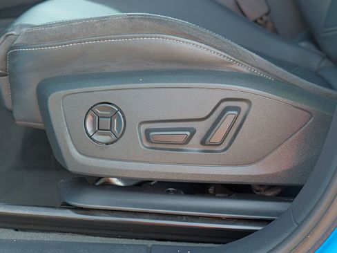 Certified 2023 Audi Q3 2.0T Premium w/ Black Optic Sport Package image 25