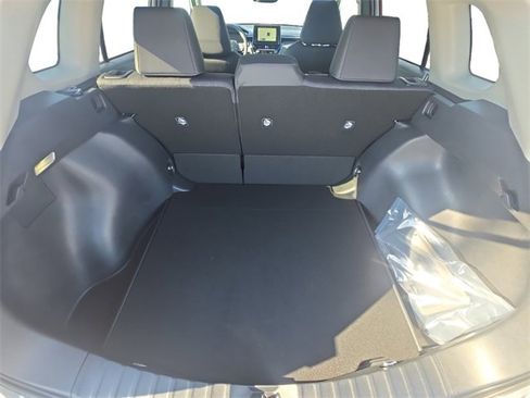 Certified 2026 Toyota Corolla Cross LE image 12