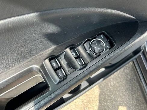 Used 2019 Ford Fusion SEL FWD image 10