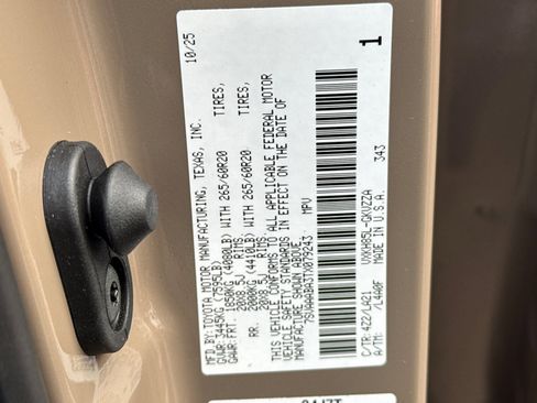 New 2026 Toyota Sequoia Platinum image 34