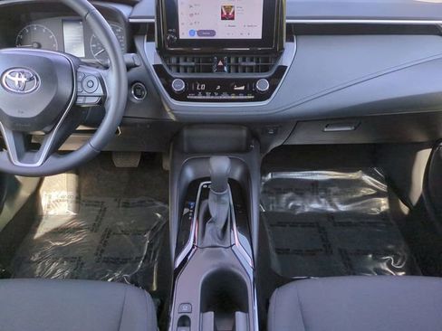 Used 2025 Toyota Corolla SE image 20